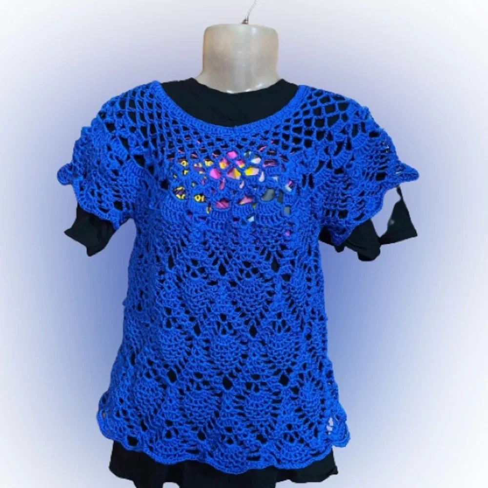 Crocheted Handmade Cotton Thread Pullover Top for Woman - Blue, Large Size - Picture 3 of 8